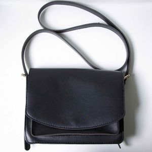 Sole Society Plain Black Crossbody bag